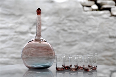 Picture of Bottle and raki-glasses